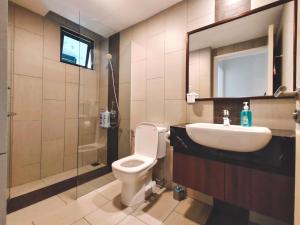 THE LANDMARK BY KATANA New 3BR Grand Seaview Homestay at Gurney 无敌海景三房套房