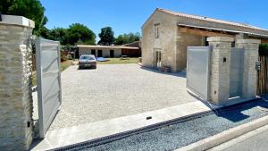 Maisons de vacances La Grange - Gite de Prestige La Rochelle : photos des chambres