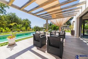 Cannes Hills Lovely Villa Pool & Garden