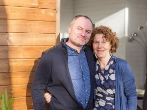 Grande maison en bois avec parc, terrasse, jeux et équipements modernes entre Nantes et Pornic - FR-1-306-1051