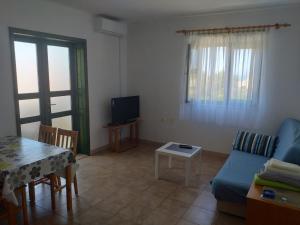 One-Bedroom Apartment with Terrace room in Apartment Primosten 17696a