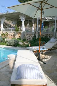 Family friendly apartments with a swimming pool Kaprije - 17692