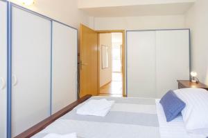 Family-friendly apartments with swimming pool Gornji Tucepi, Makarska - 17686