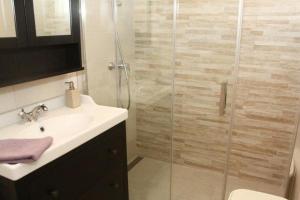 Apartments by the sea Sveti Filip i Jakov, Biograd - 17695