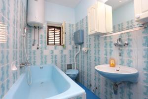 Rooms with a parking space Split - 17766