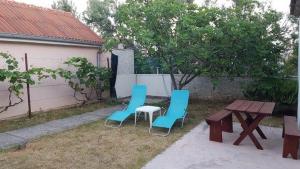 Apartments with parking space Nin, Zadar - 17784