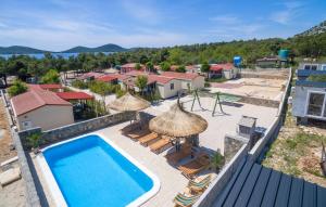 Family friendly apartments with a swimming pool Drage, Biograd - 17819