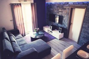 Apartments with parking space Vodice - 17853