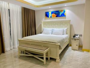 Walking Street Condo Beautiful 1 king bedroom