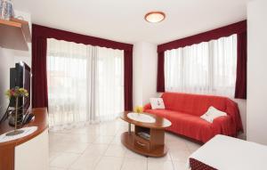 One-Bedroom Apartment with Terrace and Sea View room in Apartment Punat 17857c