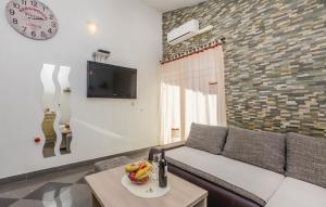 Apartments by the sea Ribarica, Karlobag - 17885