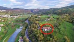 Rooms with a parking space Buzet, Central Istria - Sredisnja Istra - 17835 - Prodani