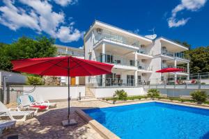 Luxury villa with a swimming pool Poljane, Opatija - 17959 