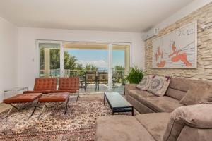 Luxury villa with a swimming pool Icici, Opatija - 17959