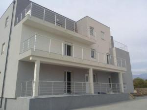 Apartments with a parking space Novalja, Pag - 17954