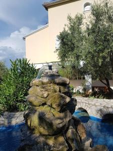 Apartments with parking space Liznjan, Medulin - 17974