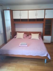 Apartments by the sea Novalja, Pag - 17973