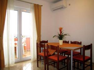 Family-friendly apartments with swimming pool Nevidjane, Pasman - 18054