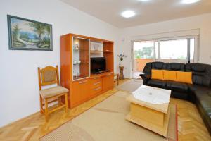 Apartments with parking space Bibinje, Zadar - 18110