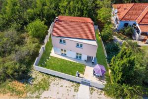Holiday house with a parking space Nin, Zadar - 18143 