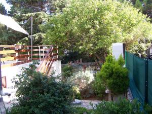 Apartments by the sea Novalja, Pag - 18154 