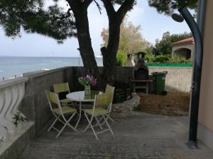 Apartments by the sea Bibinje, Zadar - 18156