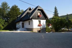 Rooms with a parking space Jezerce, Plitvice - 18130 