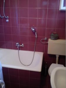 Apartments with parking space Vodice - 18179