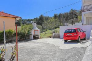 Apartments by the sea Arbanija, Ciovo - 18224
