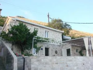 Holiday house with a parking space Mokalo, Peljesac - 18303 - Postup