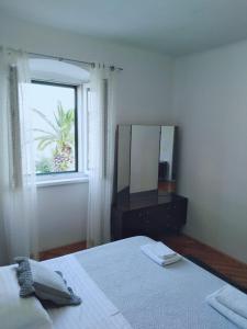 Apartments by the sea Kastel Kambelovac, Kastela - 18267