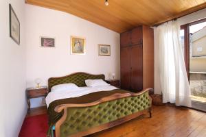 Apartments with WiFi Split - 18336