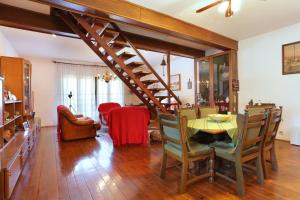 Apartments with WiFi Split - 18336