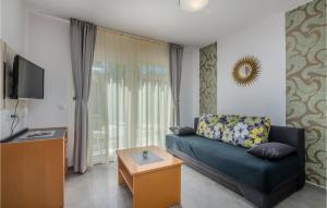 1 Bedroom Awesome Apartment In Baska