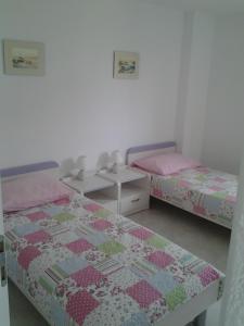 Apartments with a parking space Novalja, Pag - 18314