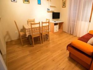Apartment in Starigrad Paklenica in a beautiful environment
