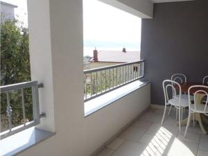 Apartment in Starigrad Paklenica with parking space