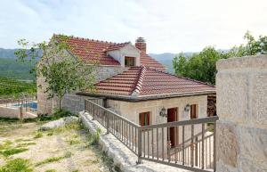 Family friendly house with a swimming pool Zupa Srednja, Zagora - 18369