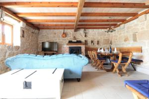 Family friendly house with a swimming pool Zupa Srednja, Zagora - 18369