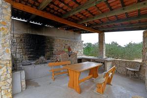 Secluded fishermans cottage Paklinski Islands - Paklinski otoci, Hvar - 18411