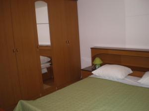 Apartments with parking space Moscenicka Draga, Opatija - 18440