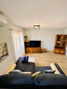 Apartments and rooms with parking space Makarska - 18028
