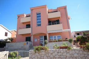 Apartments by the sea Vir - 18514