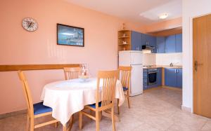 Apartments with parking space Stari Grad, Hvar - 18458