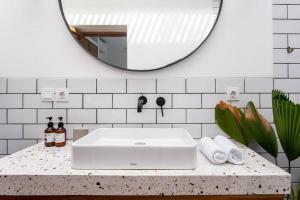 Modern Elegance in Bingin Beach 3 BR Luxury Villa