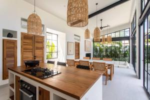 Modern Elegance in Bingin Beach 3 BR Luxury Villa