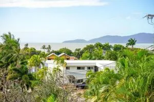 Oasis 2 On Eden - Saunders Beach