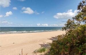 Gorgeous Home In Darlowo With Wifi