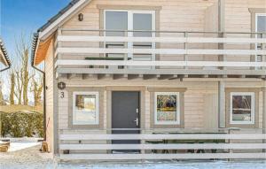 Gorgeous Home In Darlowo With Wifi