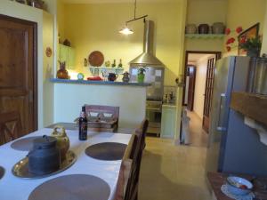 Villas Demeure vigneronne de charme Pays CATHARE Carcassonne Jacuzzi : photos des chambres